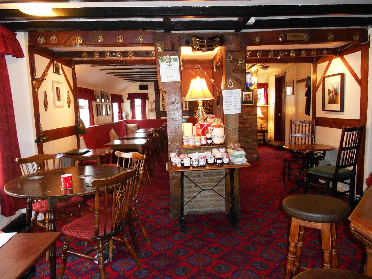 The Crown Inn Wentnor Dış mekan fotoğraf